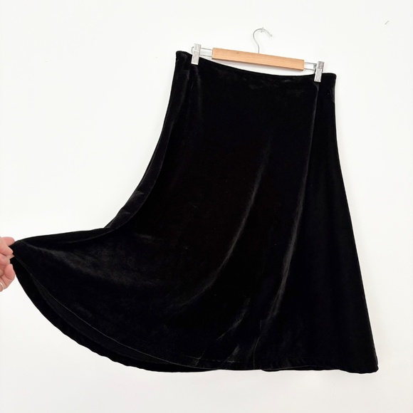 Y2K velvet silk blend midi skirt - Picture 2 of 5